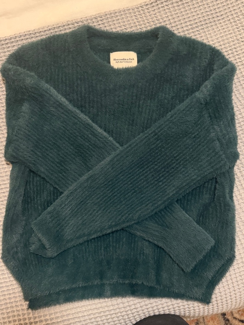 Abercrombie and Fitch Super Soft Cropped Cozy Teal Crewneck Fuzzy Sweater